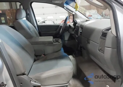 2007 Nissan Titan Xe z USA, uszkodzony, nr VIN 1N6AA07B27N229993